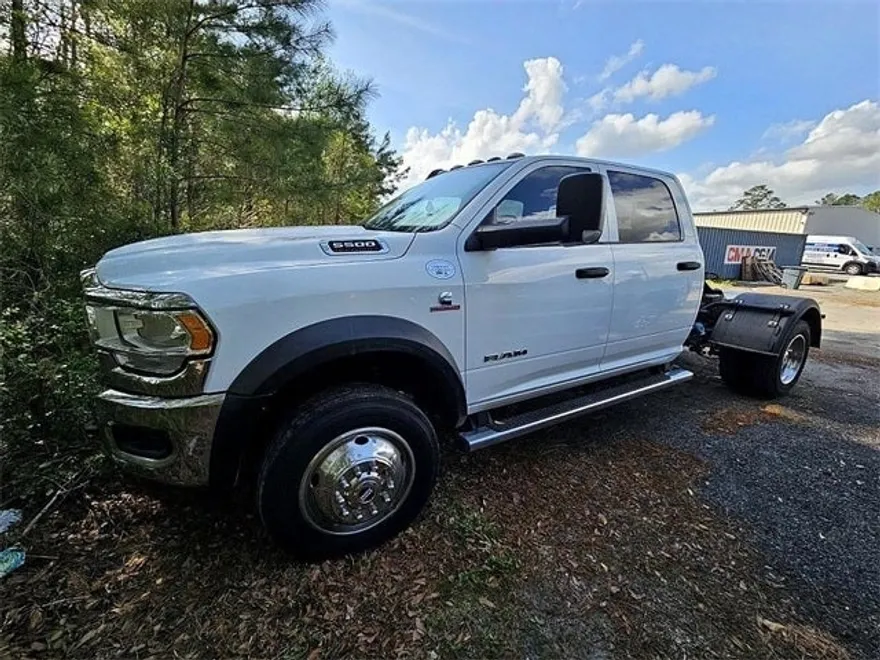 2020 Ram 5500 Tradesman SLT Laramie Limited photo 1