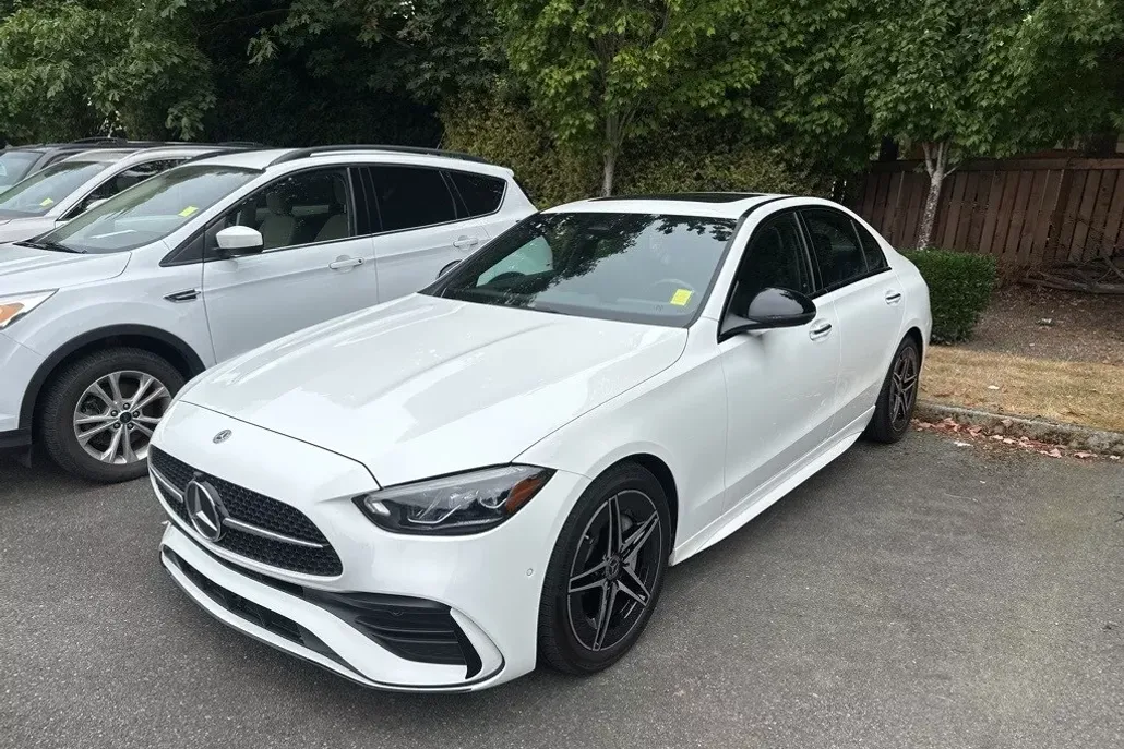 2022 Mercedes Benz C 300 Sedan photo 1