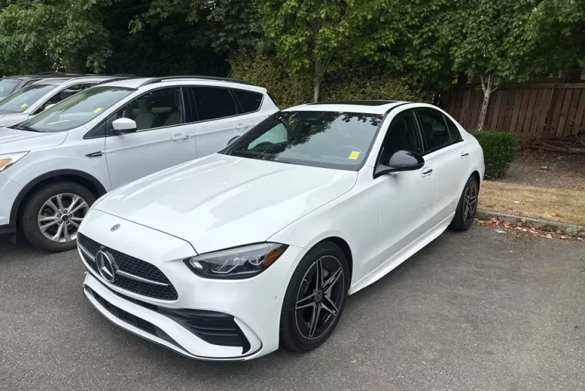 2022 Mercedes Benz C 300 Sedan photo 1