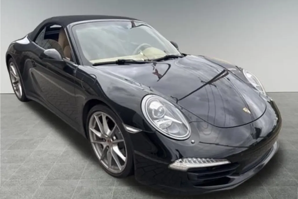 2013 Porsche 911 Cabriolet photo 1