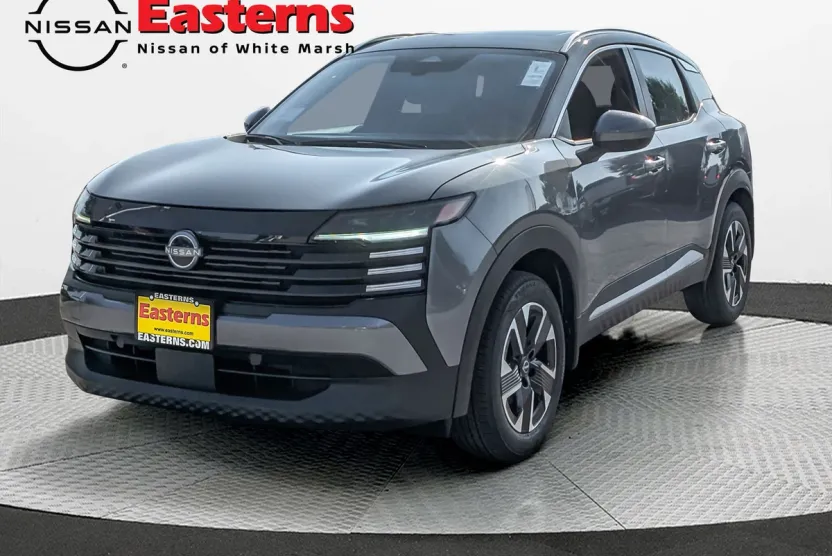 2025 Nissan Kicks SR photo 1