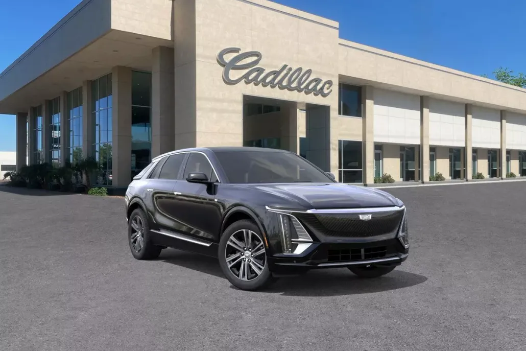 2025 Cadillac Lyriq Luxury photo 1