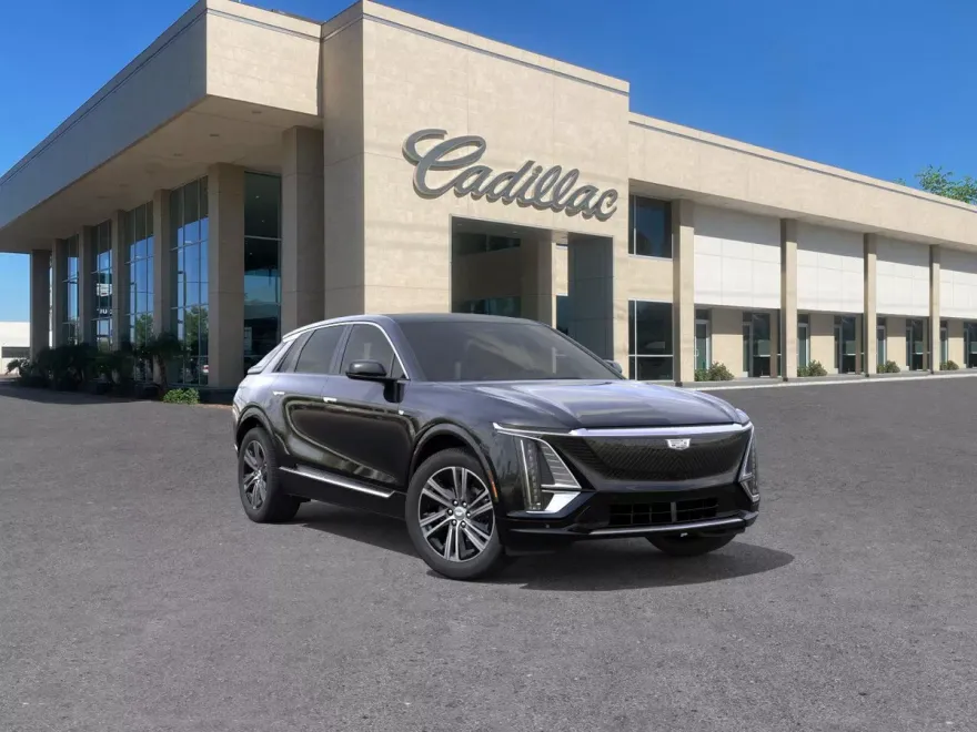 2025 Cadillac Lyriq Luxury photo 1