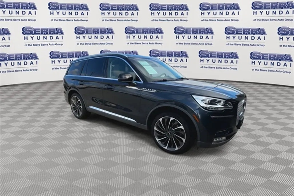 2022 Lincoln Aviator Reserve photo 1