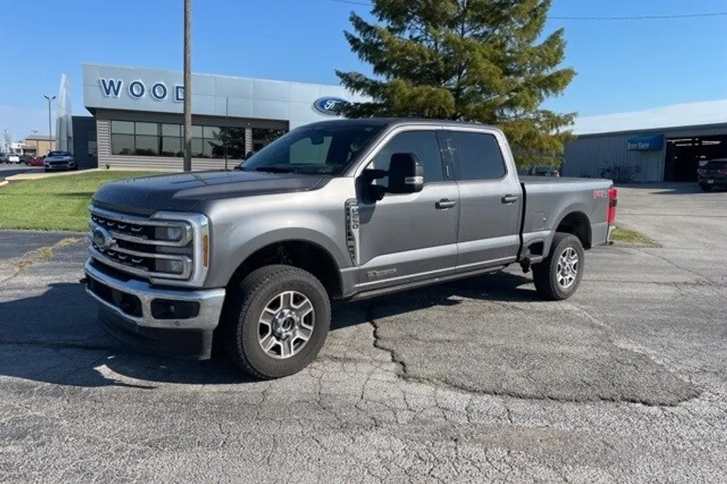 2024 Ford F-250 photo 1
