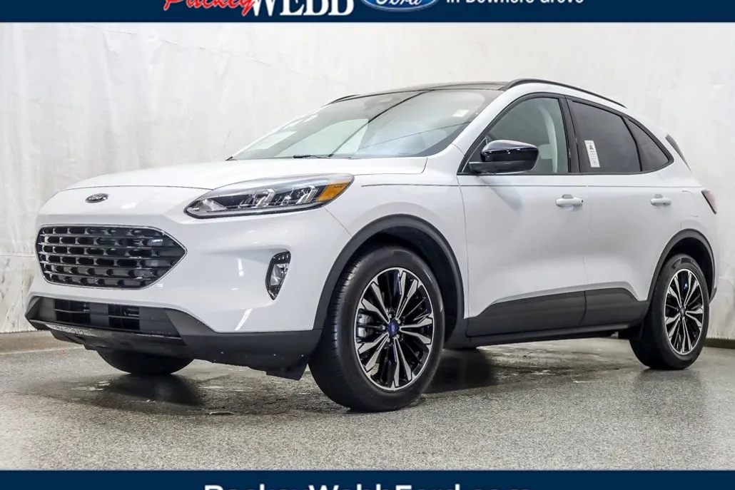 2022 Ford Escape SEL photo 1