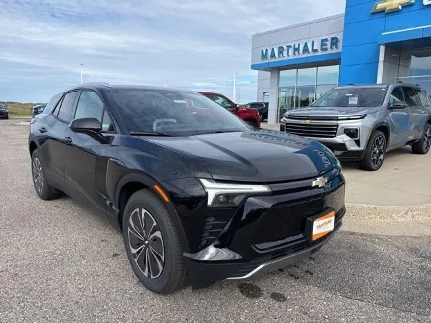2025 Chevrolet Blazer EV photo 1