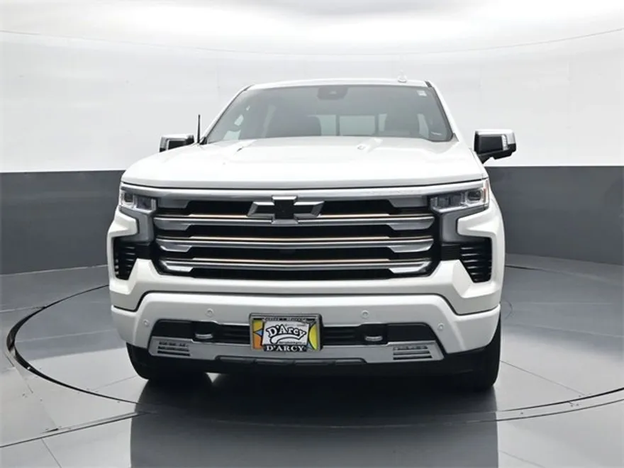 2022 Chevrolet Silverado 1500 High Country photo 1