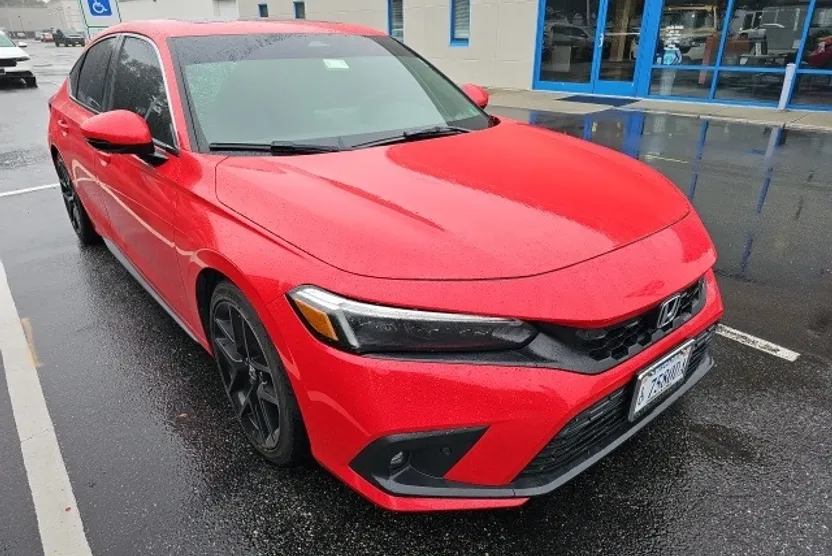2022 Honda Civic Sport Touring photo 1