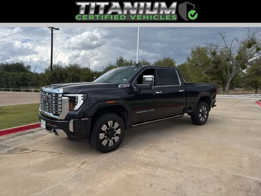 2024 Gmc Sierra HD Denali photo 1