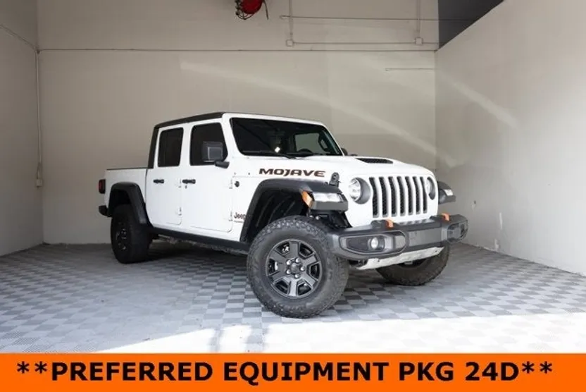 2023 Jeep Gladiator Mojave photo 1