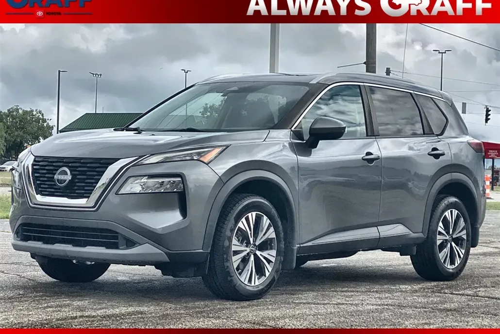 2022 Nissan Rogue SV photo 1