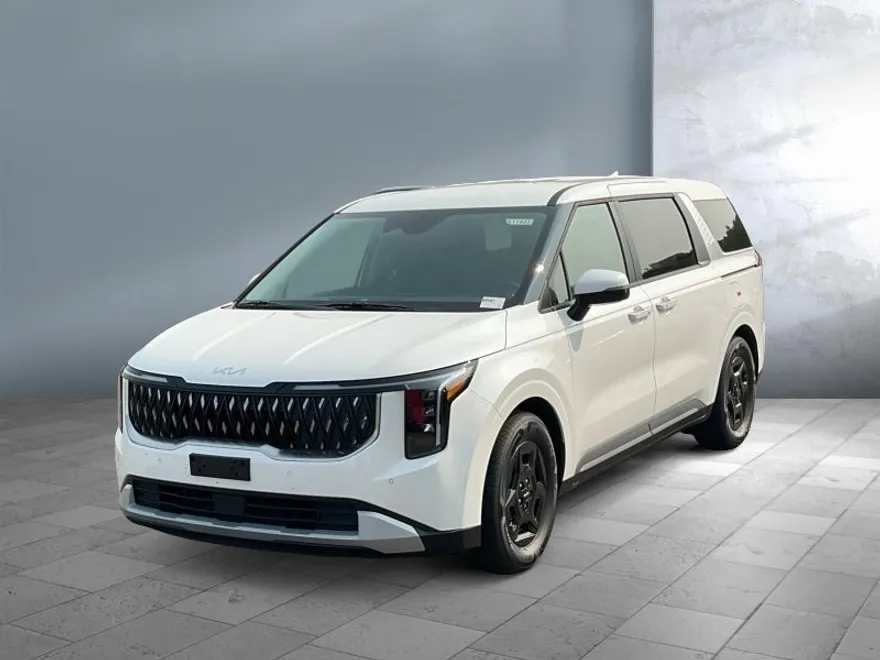 2025 Kia Carnival LXS photo 1