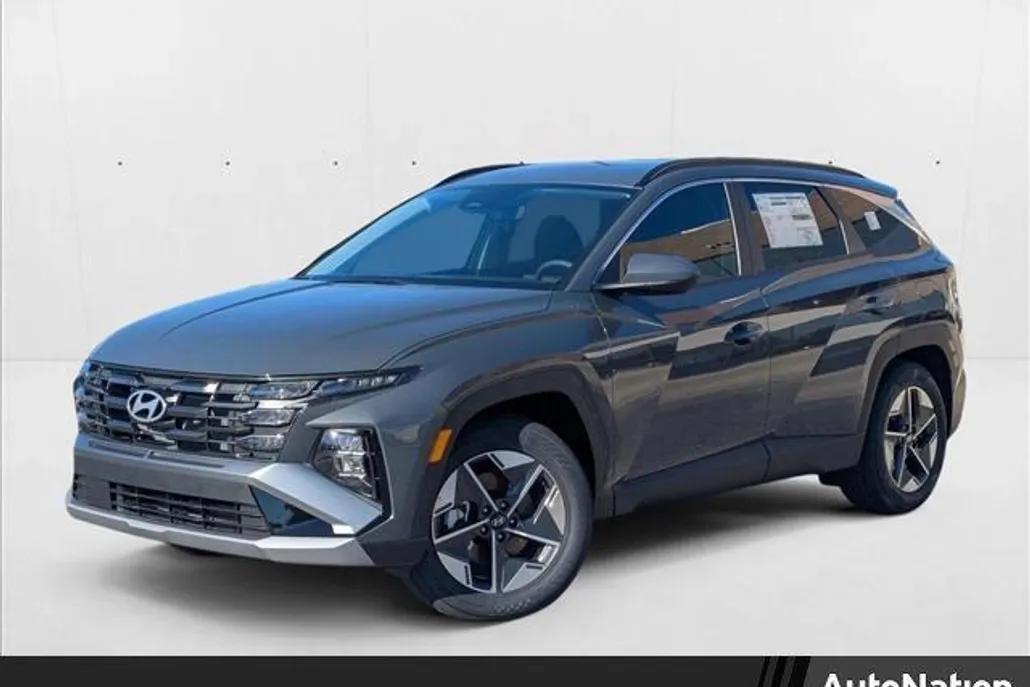 2025 Hyundai Tucson SEL photo 1
