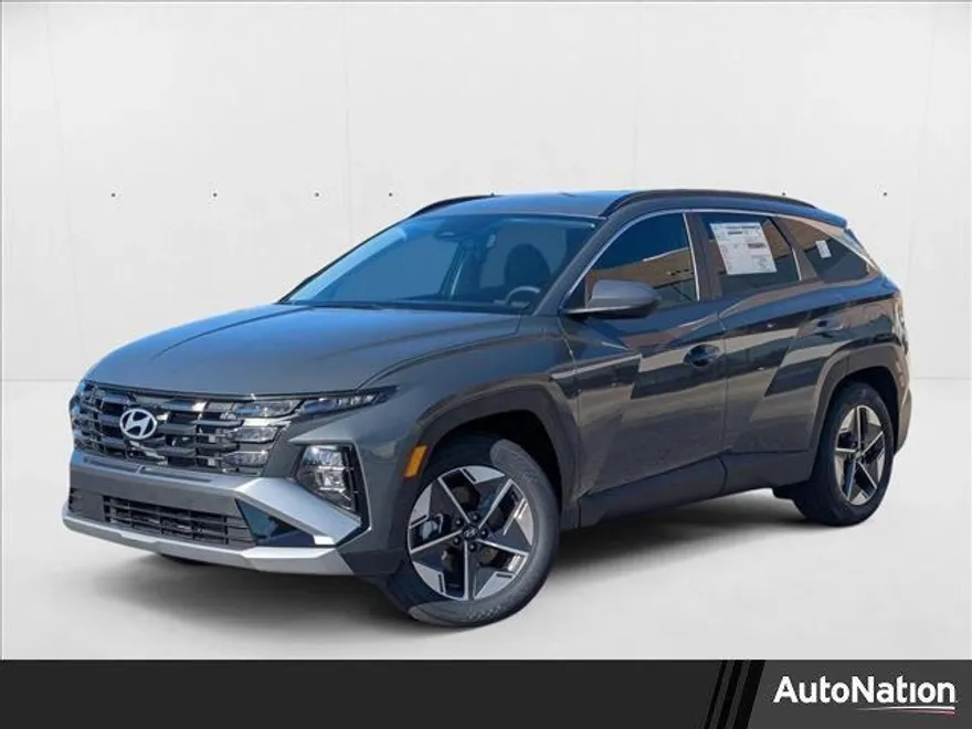 2025 Hyundai Tucson SEL photo 1