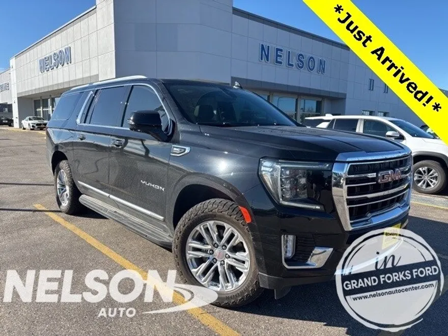 2022 Gmc Yukon XL SLT photo 1