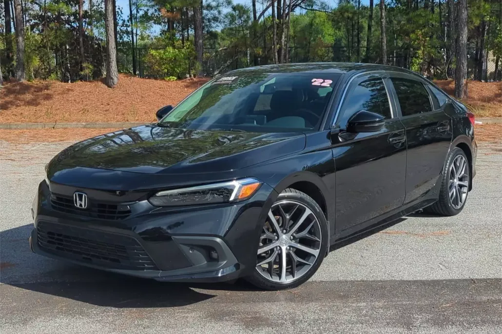 2022 Honda Civic Touring photo 1