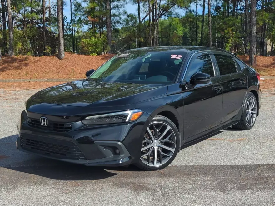2022 Honda Civic Touring photo 1