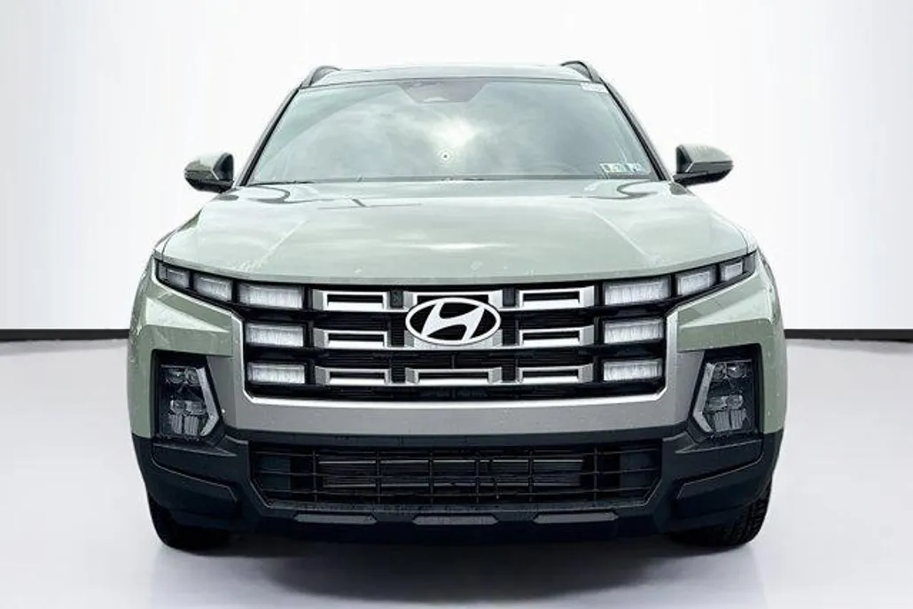 2025 Hyundai Santa Cruz SEL Activity photo 1