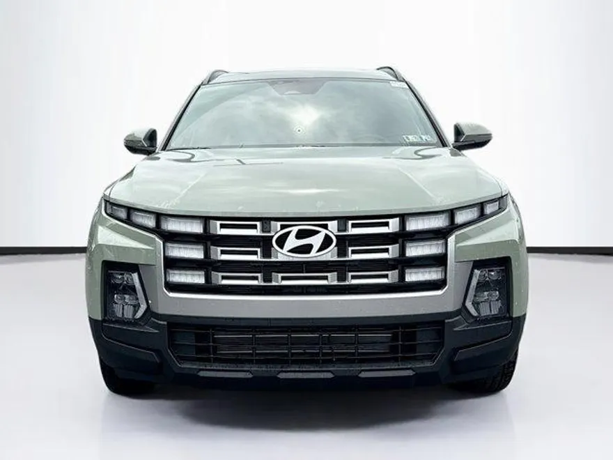 2025 Hyundai Santa Cruz SEL Activity photo 1