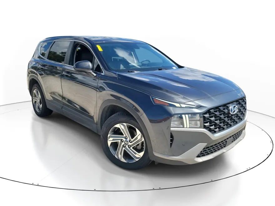 2021 Hyundai Santa Fe SE photo 1