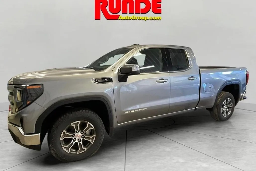2026 Gmc Sierra 1500 SLE photo 1