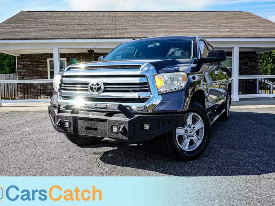 2017 Toyota Tundra photo 1