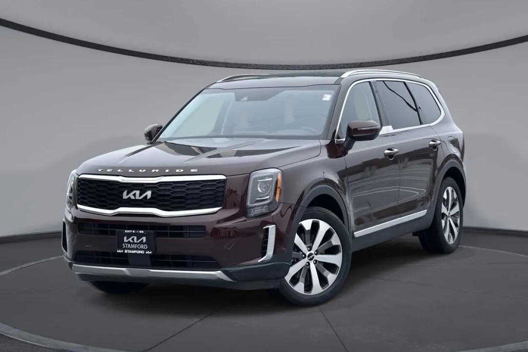 2022 Kia Telluride S photo 1