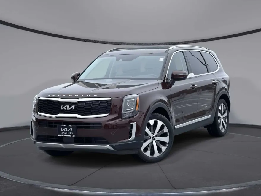 2022 Kia Telluride S photo 1