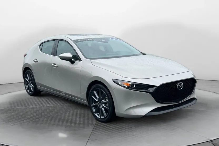 2023 Mazda Mazda3 Hatchback 2.5 s Preferred photo 1