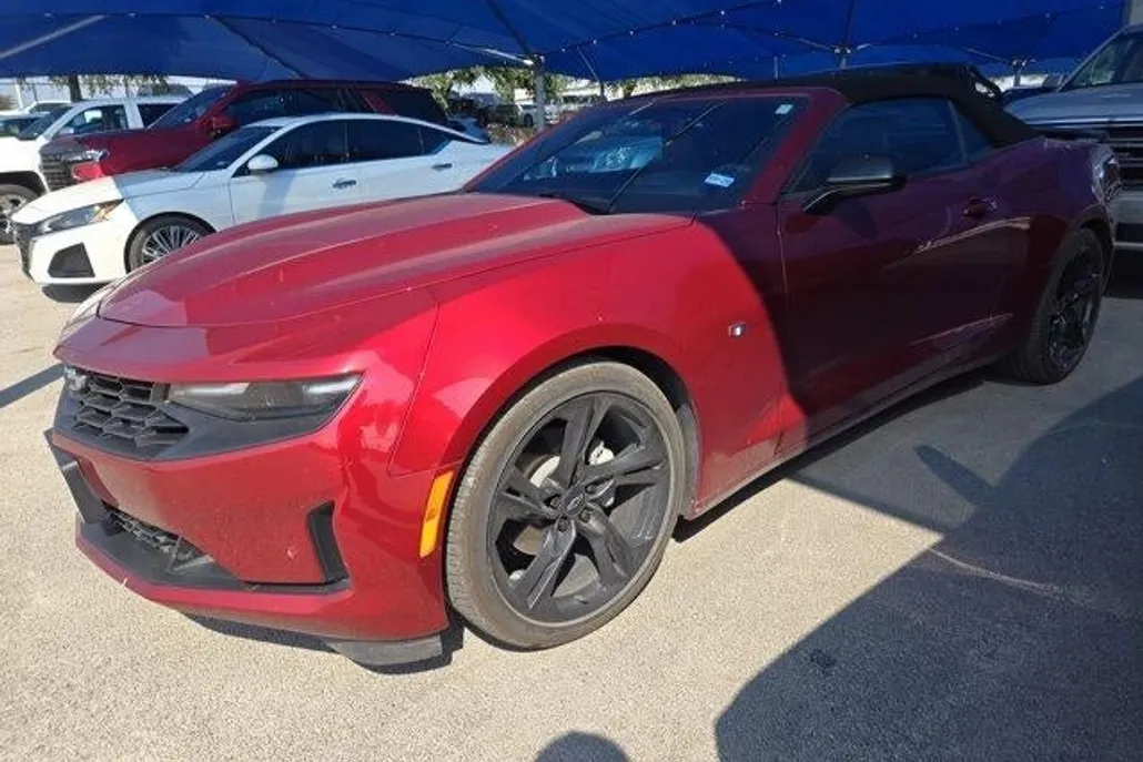2024 Chevrolet Camaro 3LT photo 1