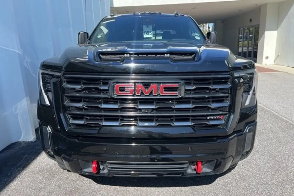 2024 Gmc Sierra 2500 HD AT4 photo 1