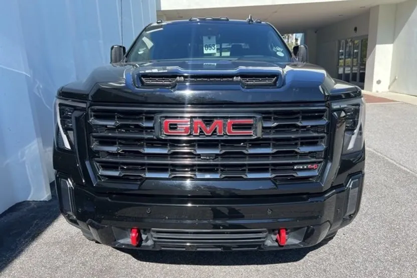 2024 Gmc Sierra 2500 HD AT4 photo 1