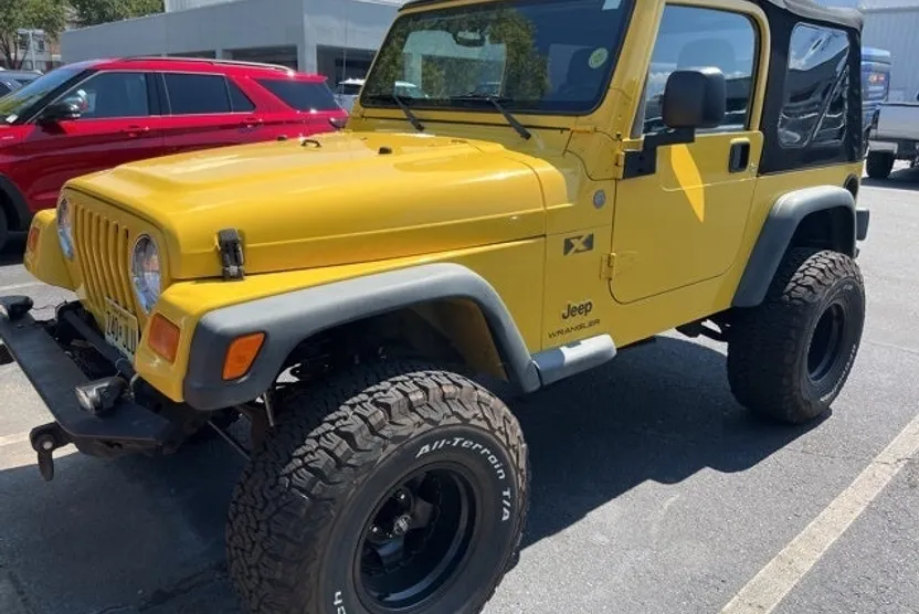 2004 Jeep Wrangler X photo 1