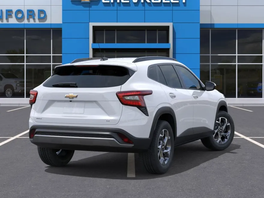 2026 Chevrolet Trax LT photo 1