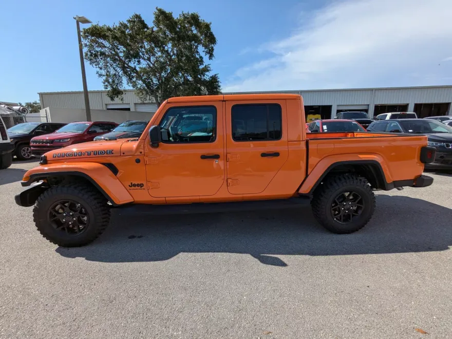 2025 Jeep Gladiator Sport photo 1