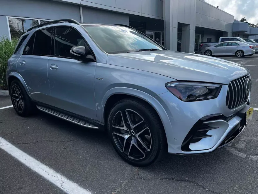 2024 Mercedes Benz GLE AMG 53 photo 1