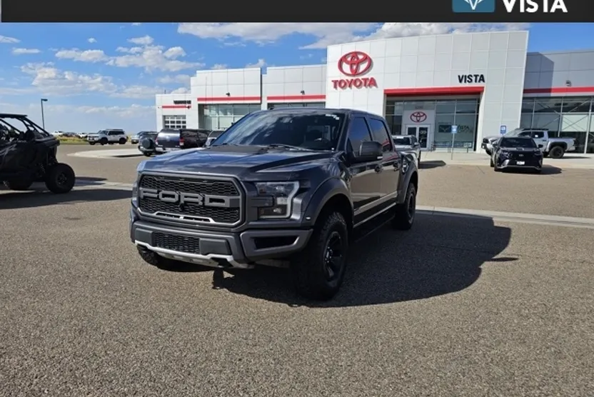2017 Ford F-150 Raptor photo 1