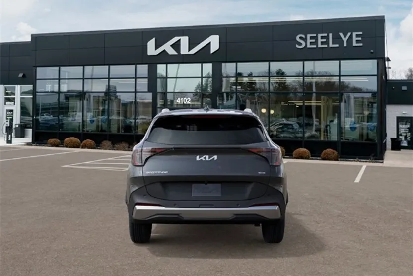 2026 Kia Sportage Hybrid EX photo 1
