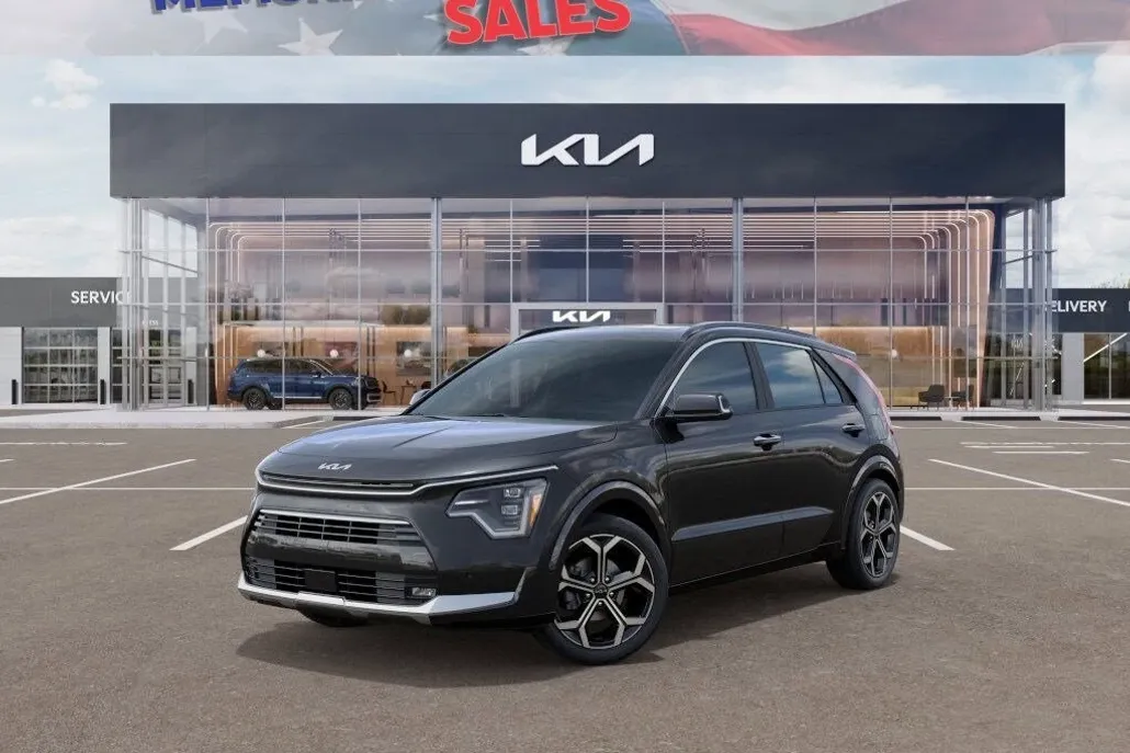 2025 Kia Niro SX Touring photo 1