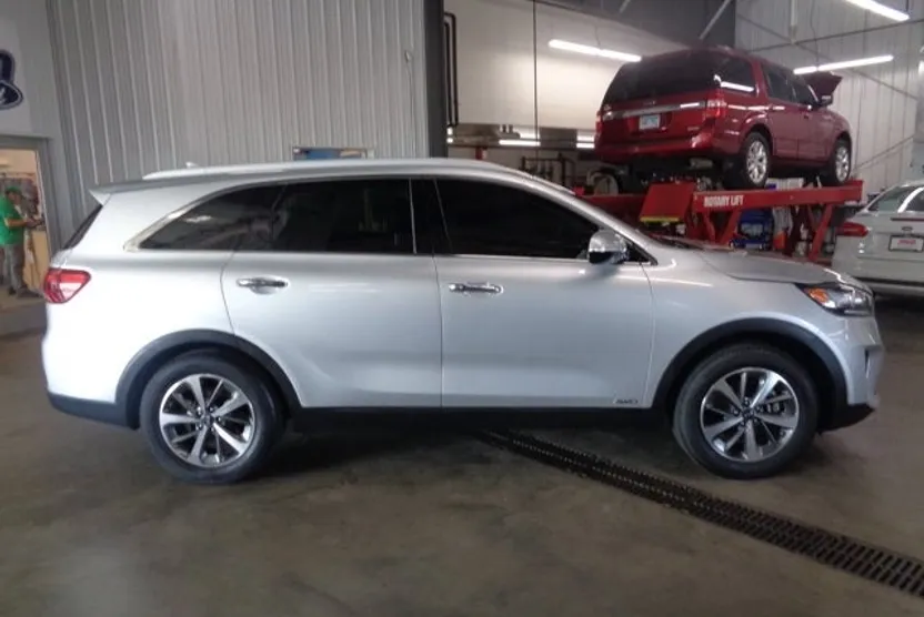 2019 Kia Sorento EX V6 photo 1
