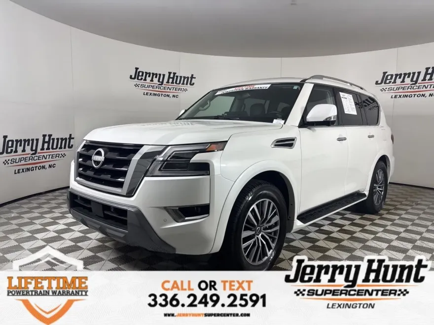2024 Nissan Armada SL photo 1