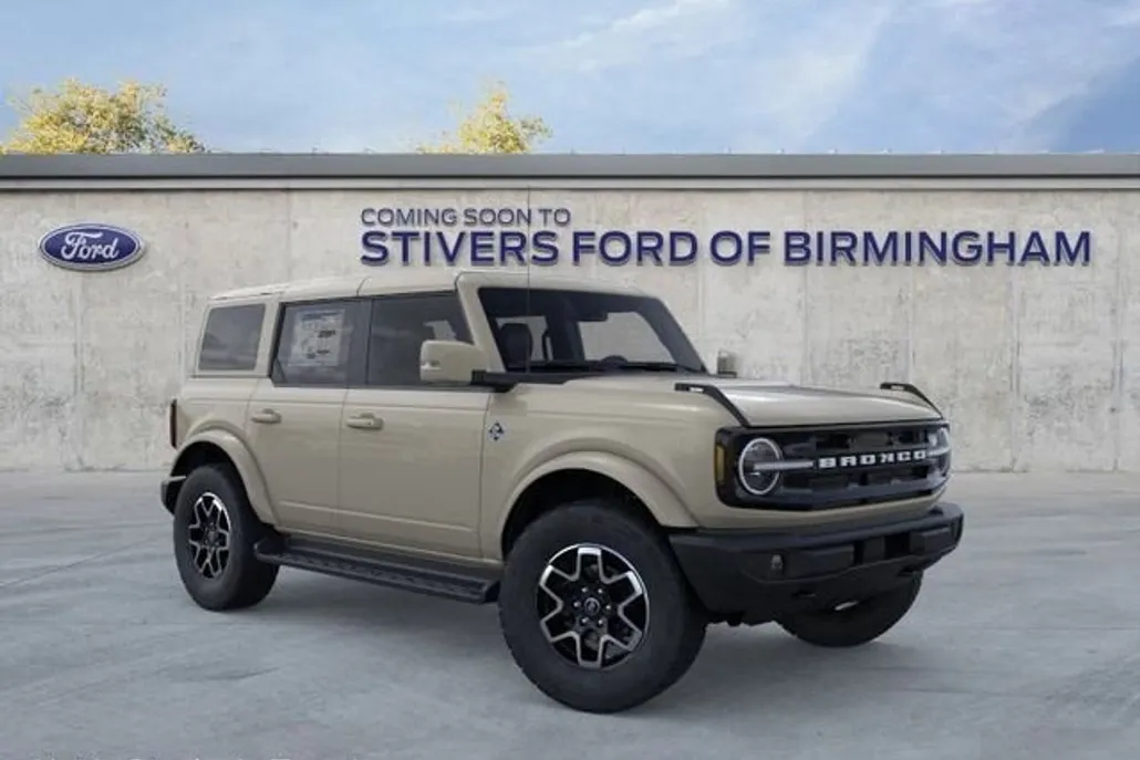 2025 Ford Bronco Outer Banks photo 1