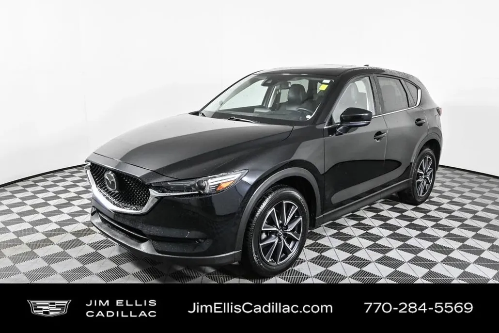 2017 Mazda CX-5 Grand Touring photo 1