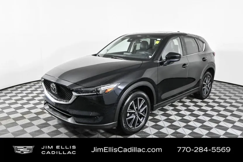 2017 Mazda CX-5 Grand Touring photo 1