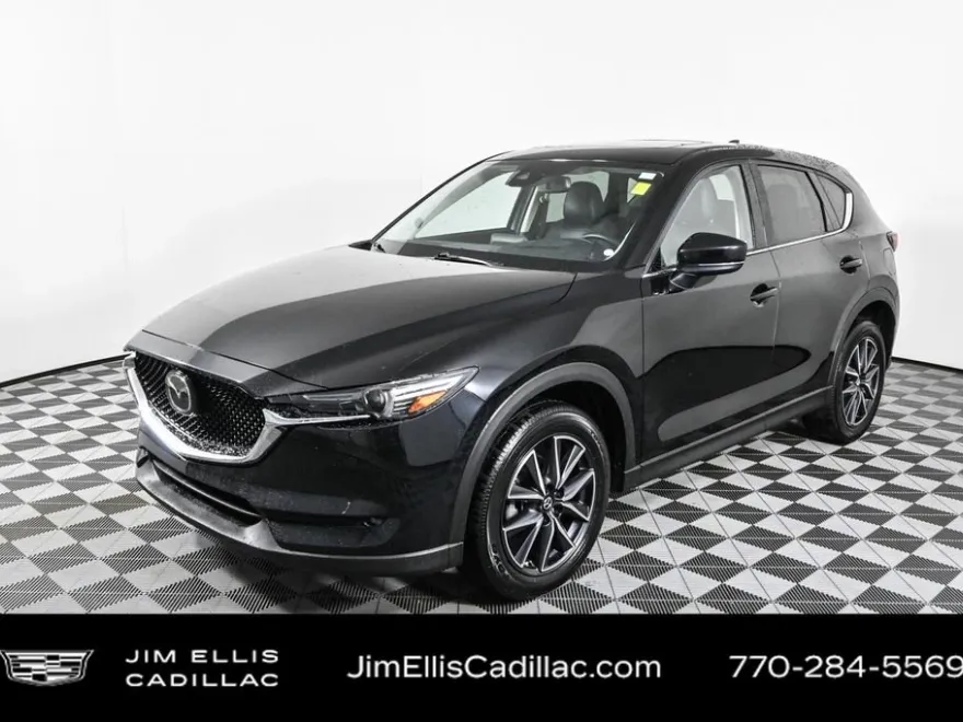 2017 Mazda CX-5 Grand Touring photo 1