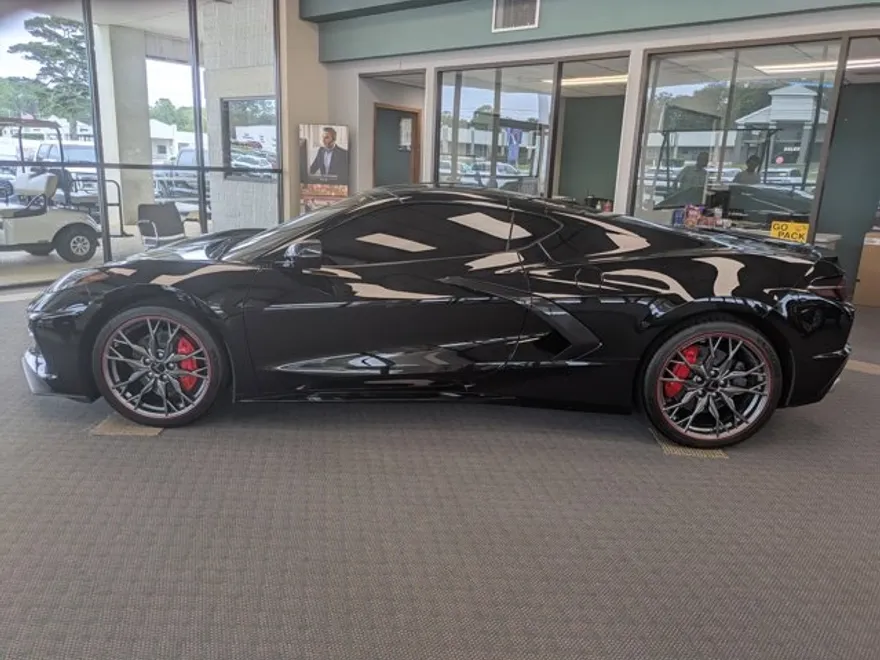 2025 Chevrolet Corvette 1LT photo 1