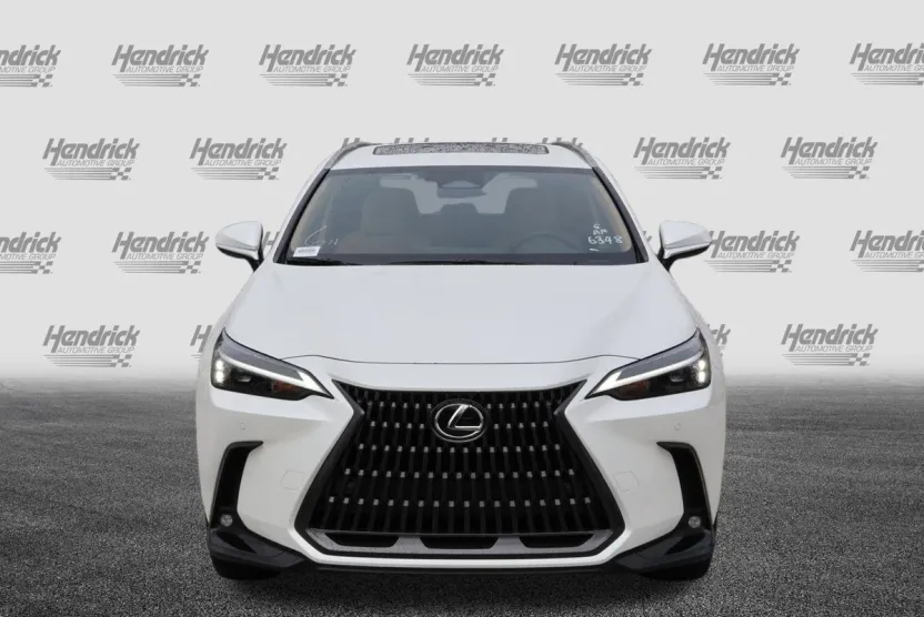 2026 Lexus NX 350h Premium photo 1