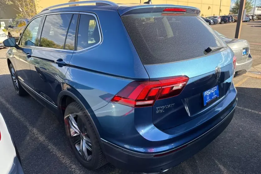 2020 Volkswagen Tiguan SEL photo 1