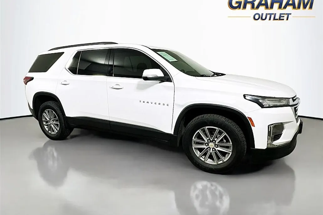 2023 Chevrolet Traverse Cloth 1LT photo 1